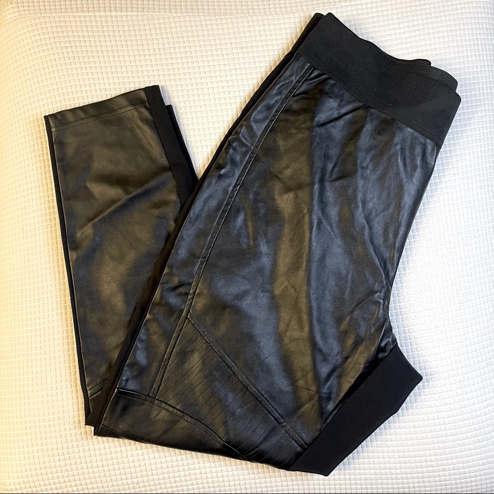 Eloquii Black Faux Leather Moto Leggings. Size US 22. NWT